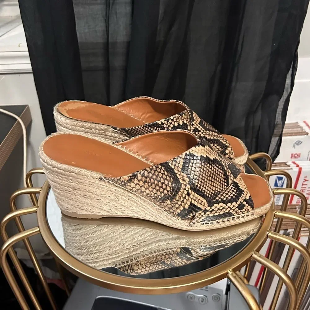 VINCE Gaelan Espadrille Wedge Sandals